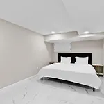 Lux White Marble Retreat Near Nyc