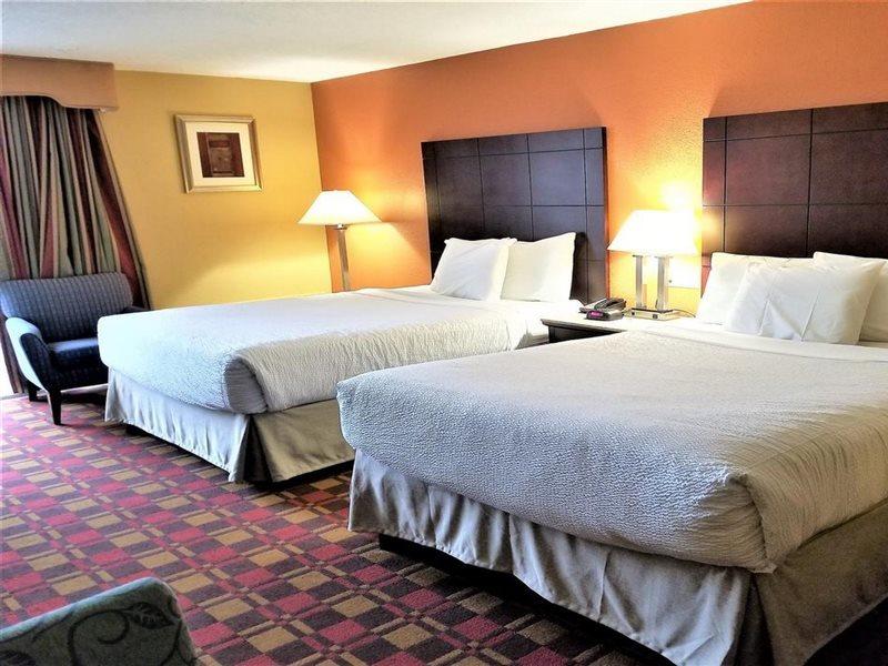 Hotel Howard Johnson By Wyndham Nj Clifton