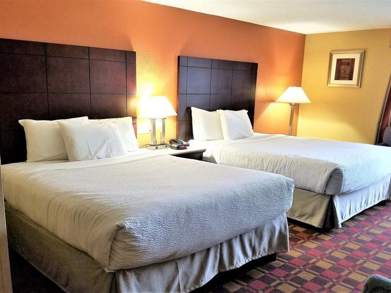 Hotel Howard Johnson By Wyndham Nj Clifton