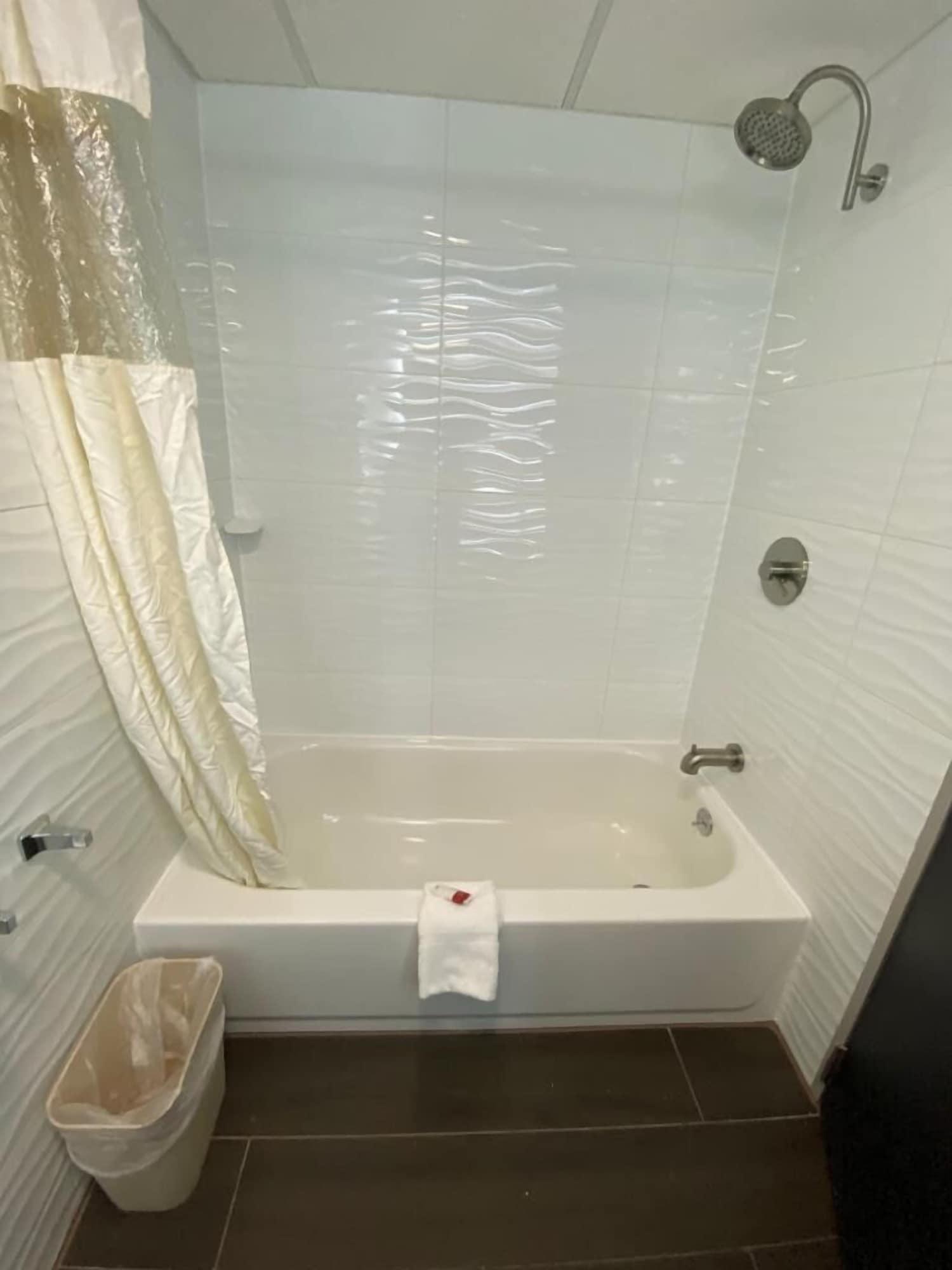 Hotel Howard Johnson By Wyndham Nj 3*