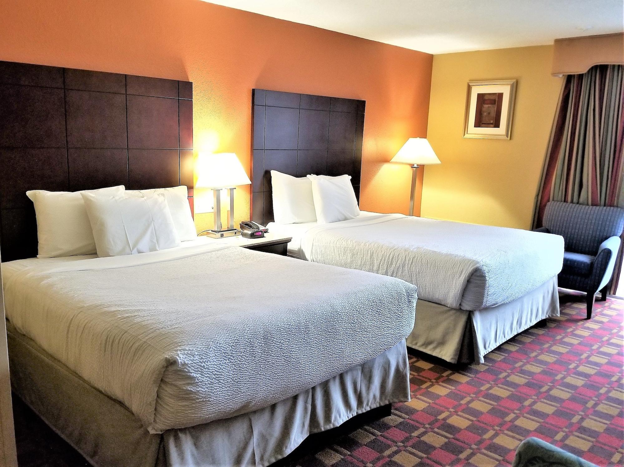 Howard Johnson By Wyndham Nj Hotel Clifton