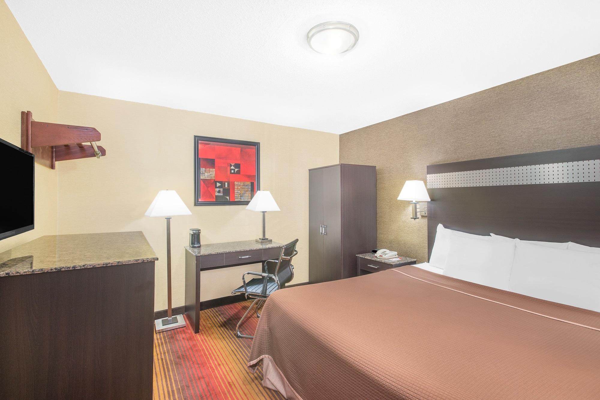 Hotel Howard Johnson By Wyndham Nj Clifton