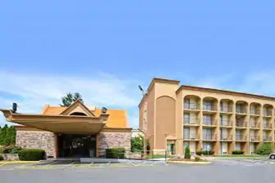 Howard Johnson By Wyndham Nj Hotel 3*