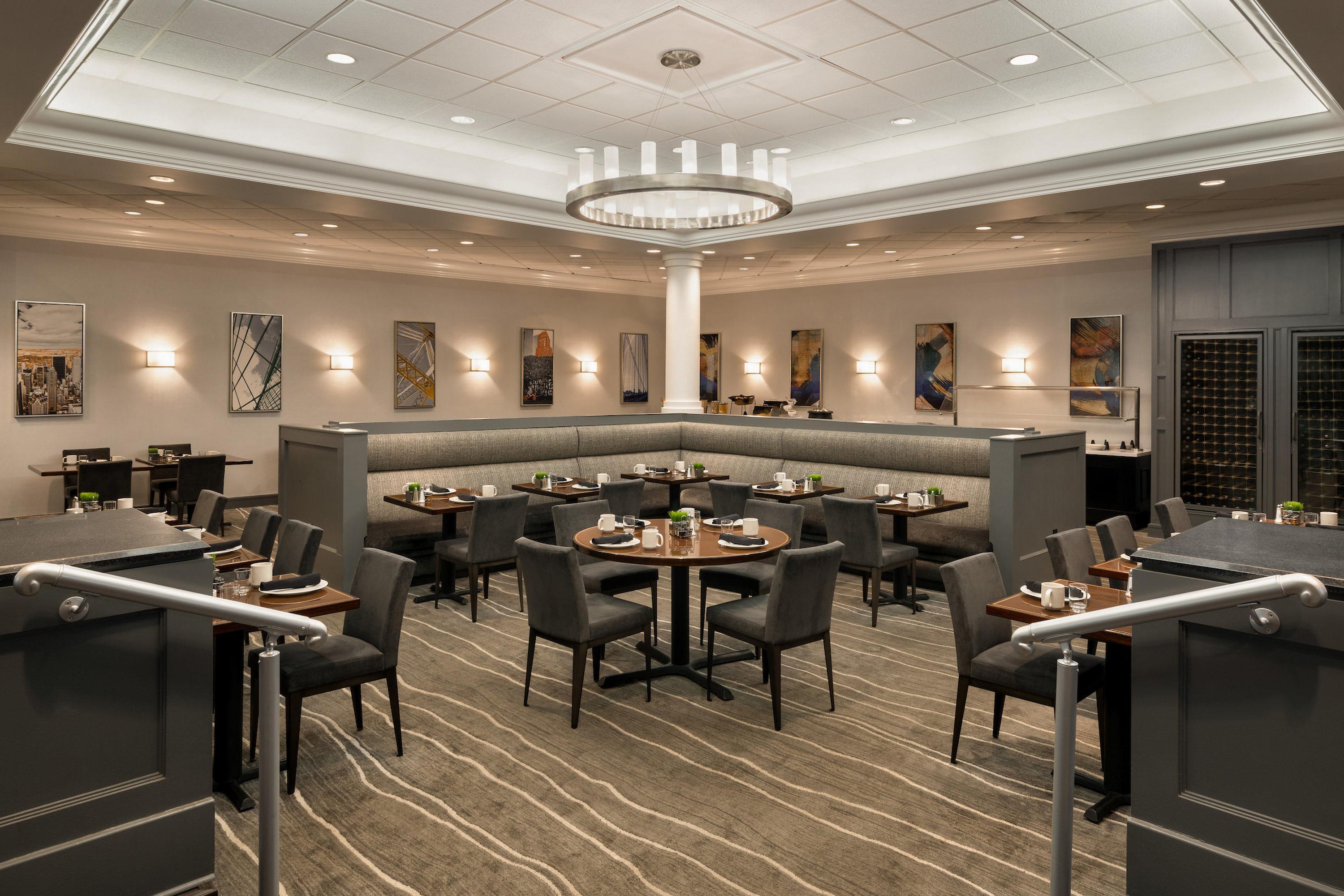 Hotel Crowne Plaza By Ihg 4*