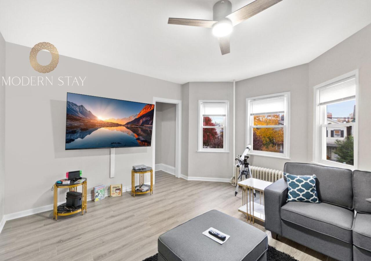 Urban Duplex Nwr Nyc Games Holiday home