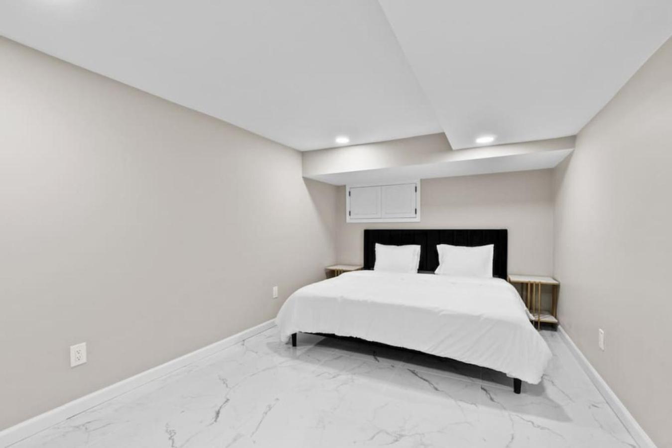 Lux White Marble Retreat Near Nyc * Bayonne