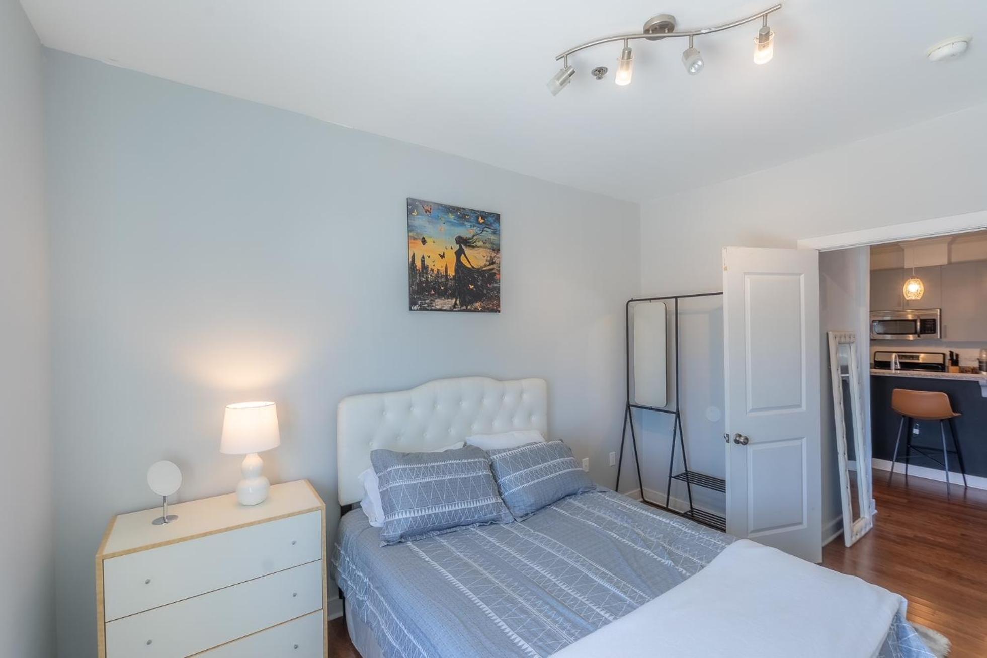Hospedagem domiciliar Private Bedroom Near Nyc W Access To A Shared Kitchen, Living & Bathroom, On-site Gym *