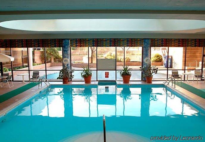 Liberty International Airport Marriott