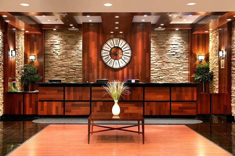 Crowne Plaza Newark Airport By Ihg Hotel