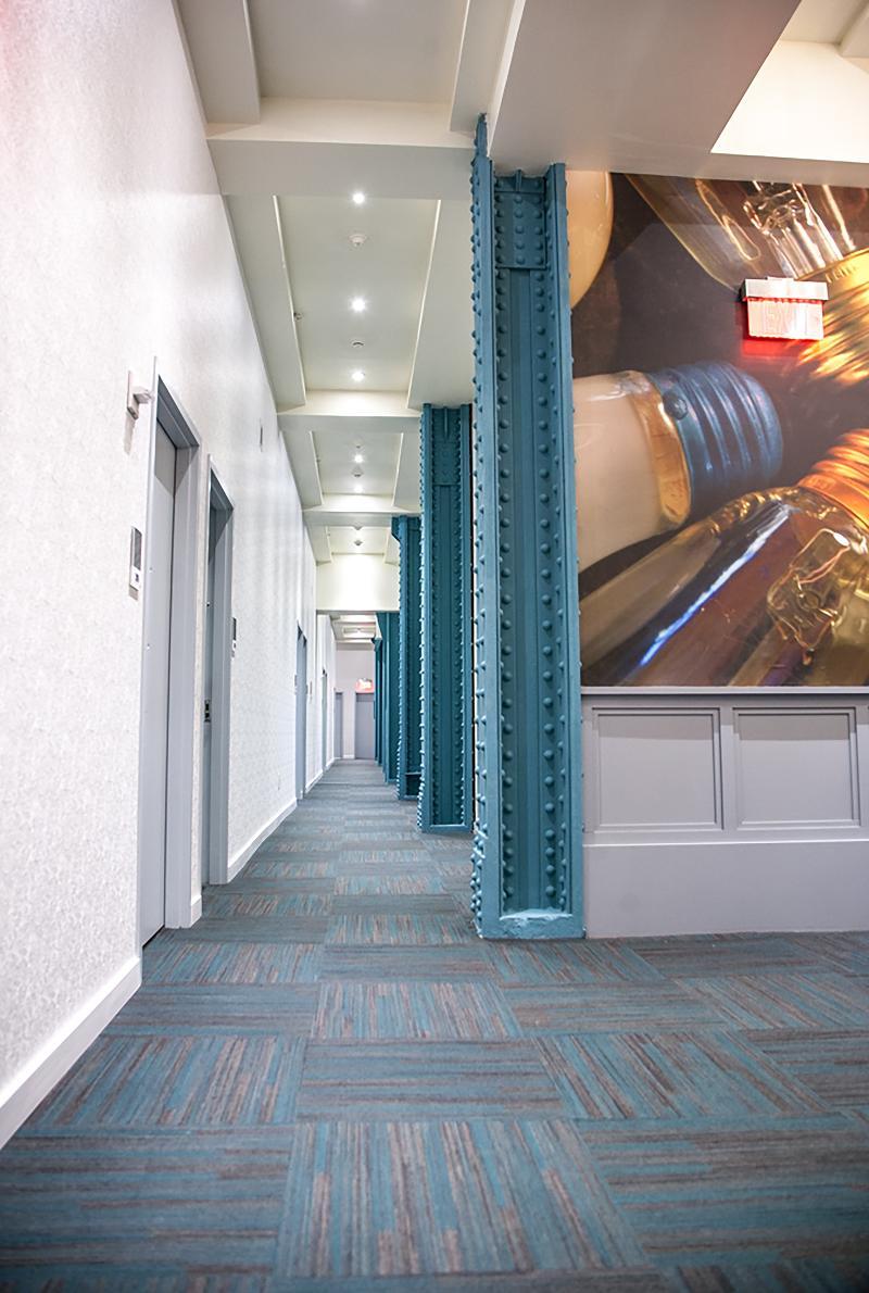 Hotel Indigo Downtown 4*