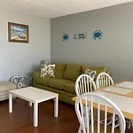 Le Boot Oceanfront Suites