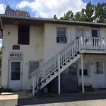 Pine Rest Motel