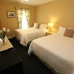 The Ocean Plaza Hotel