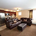 Colton Court Motor Inn