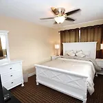 Colton Court Motor Inn