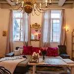 One Of A Kind Home With Nyc Views
