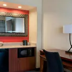Courtyard By Marriott Mt. Laurel