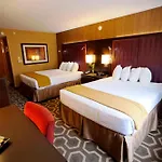 Holiday Inn Express Hotel & Suites Vineland Millville By Ihg