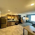 Home2 Suites By Hilton Rahway