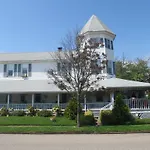 The Inn At The Shore