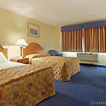 Red Carpet Inn