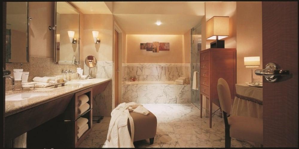 Borgata Casino &