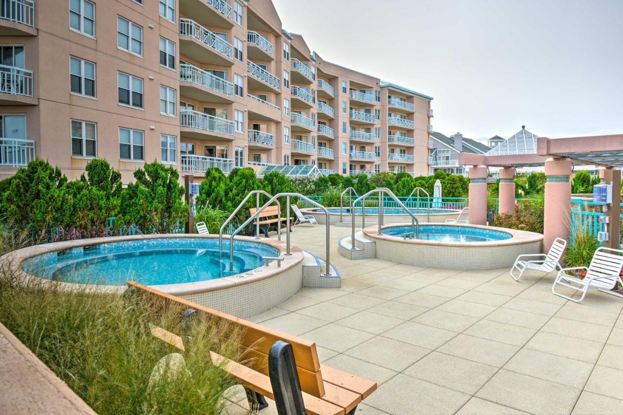 Apartment Oceanfront Resort, Year-round Pools, Private Wildwood Crest