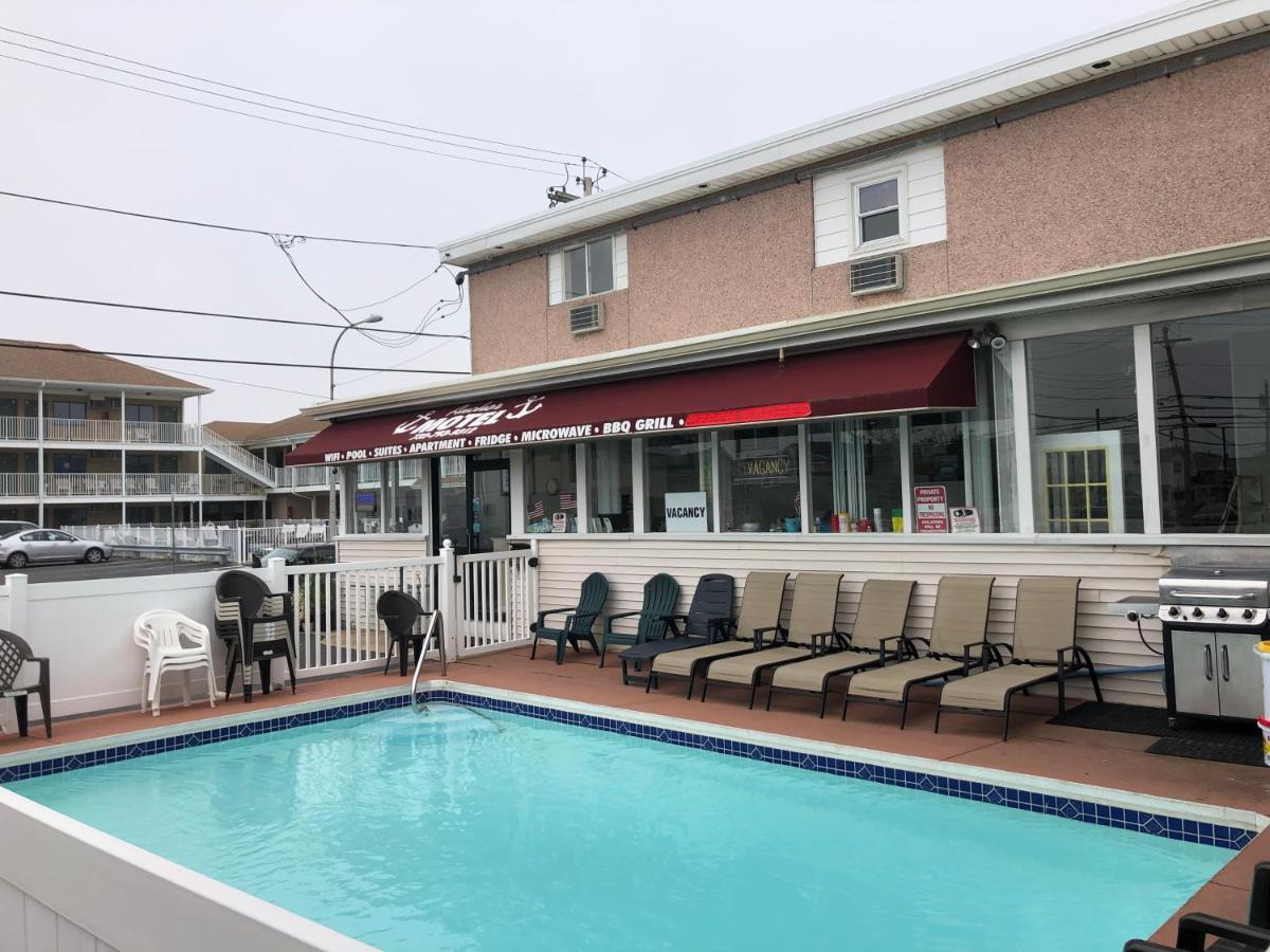 3 Bedroom Apartment *