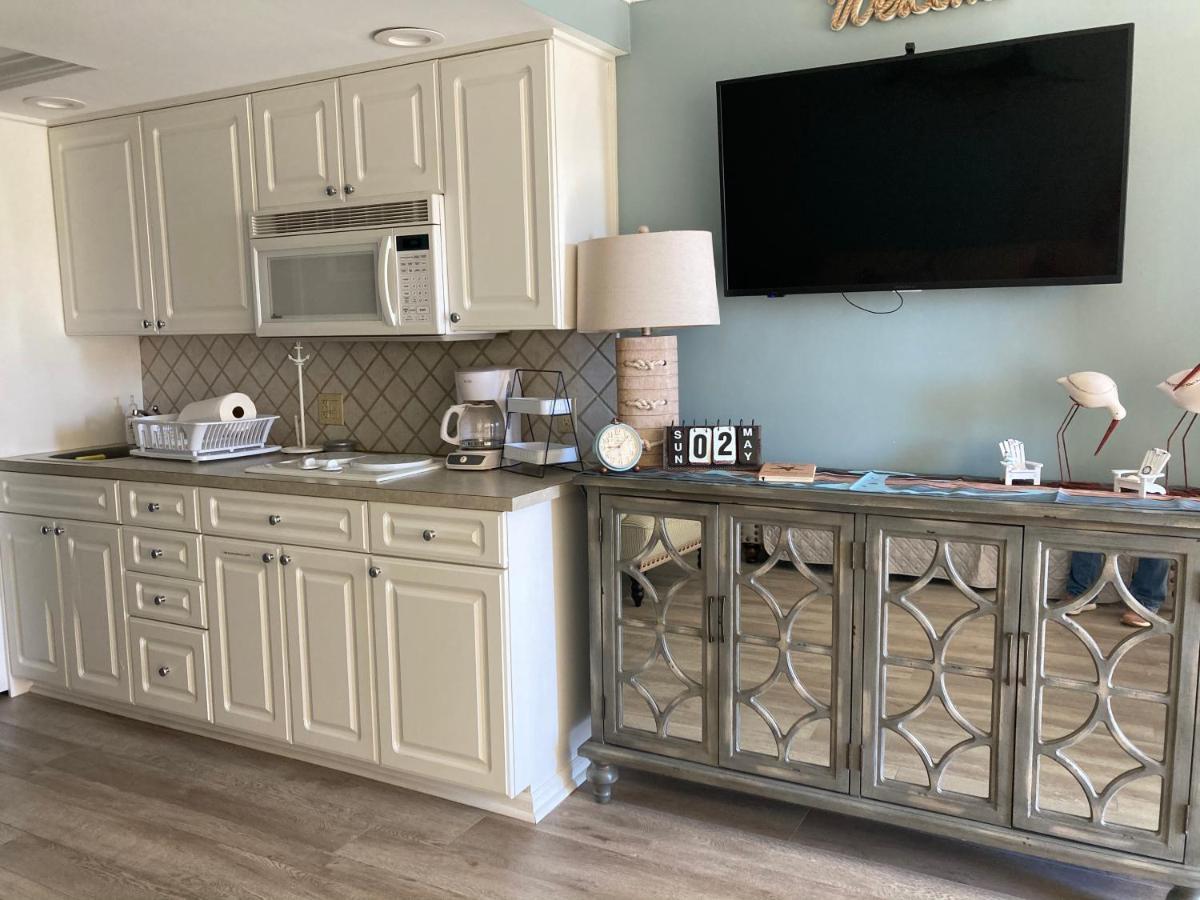 Motel Le Boot Oceanfront Suites