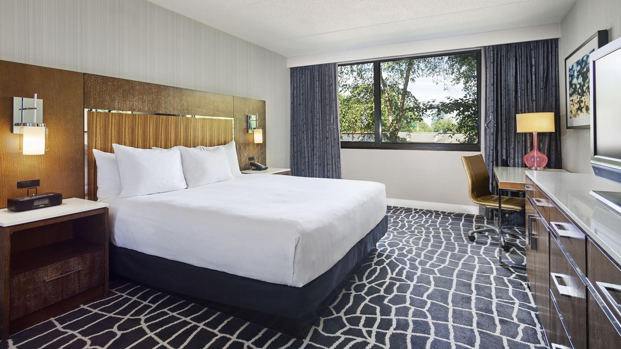 Hyatt Regency 4*