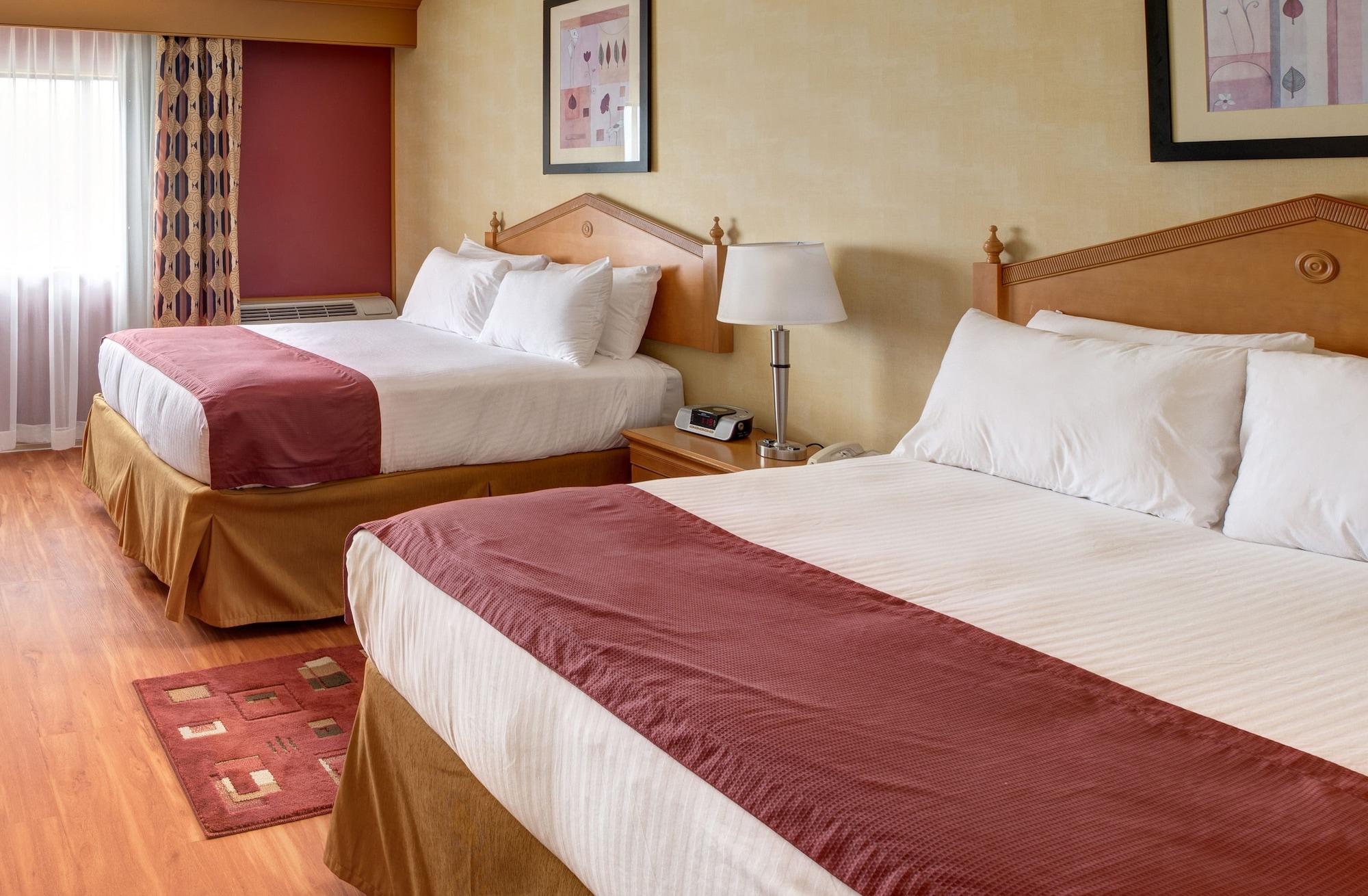 Hotel Ramada By Wyndham Toms River