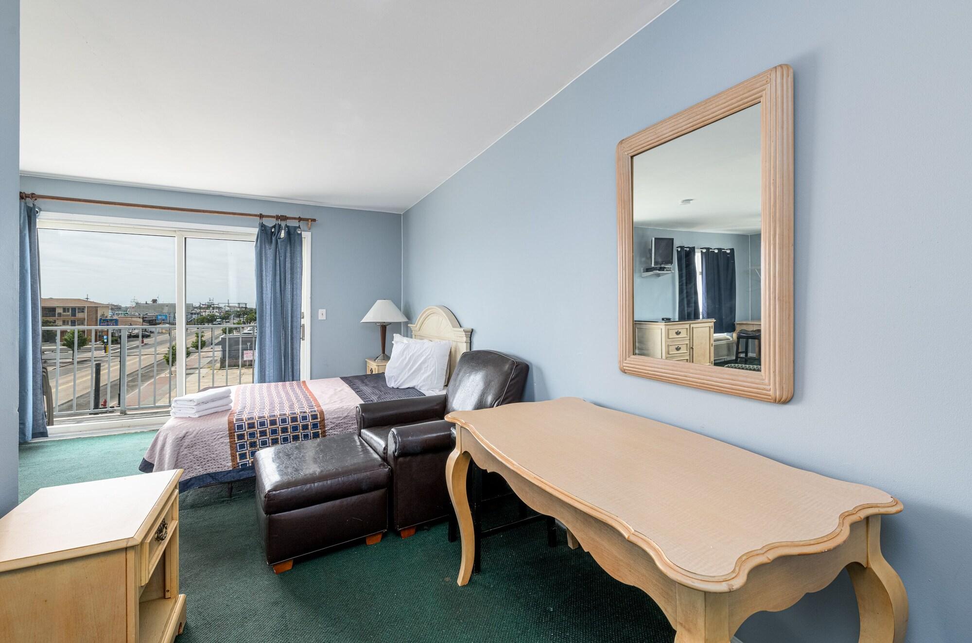 Charlee By The 2* Seaside Heights