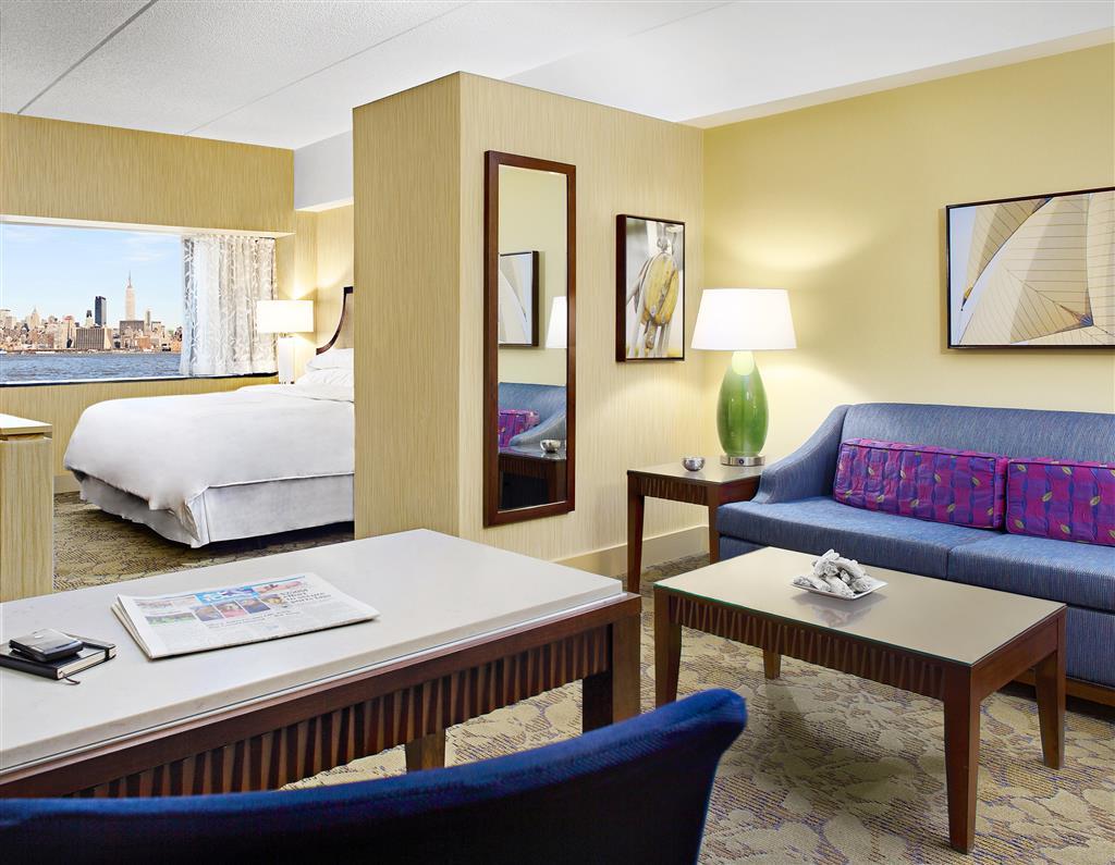 Sheraton Lincoln Harbor Hotel