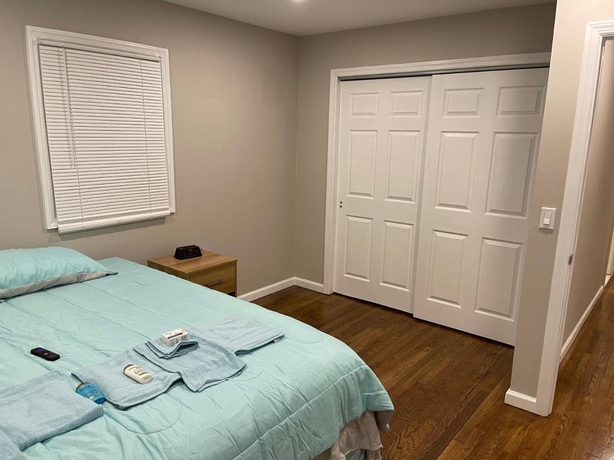 Fall Retreat Holiday home Beachwood