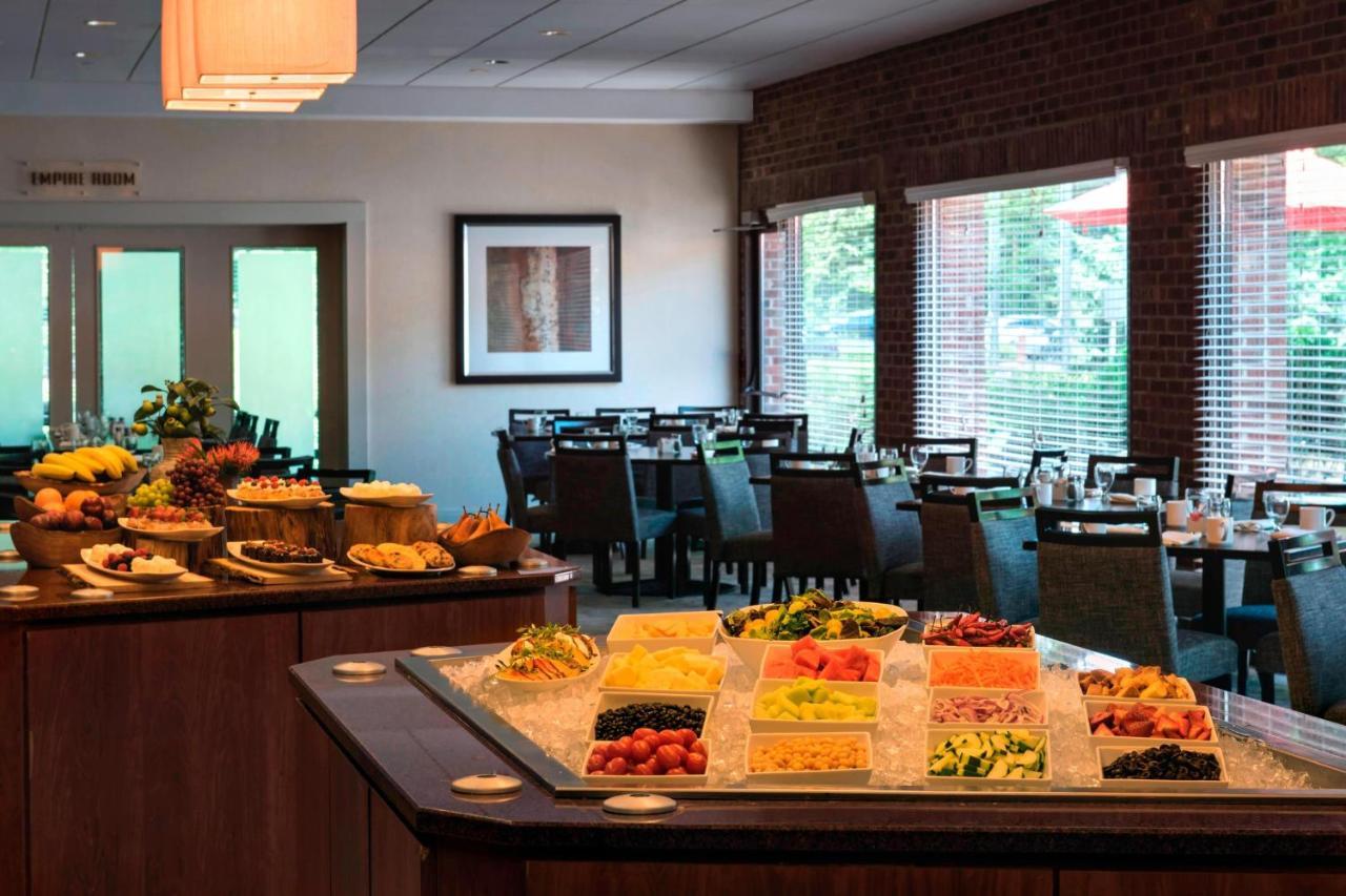 Marriott At Forrestal Hotel 3*
