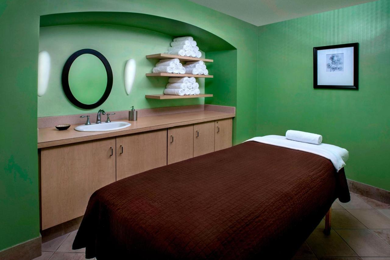Marriott At Forrestal 3*