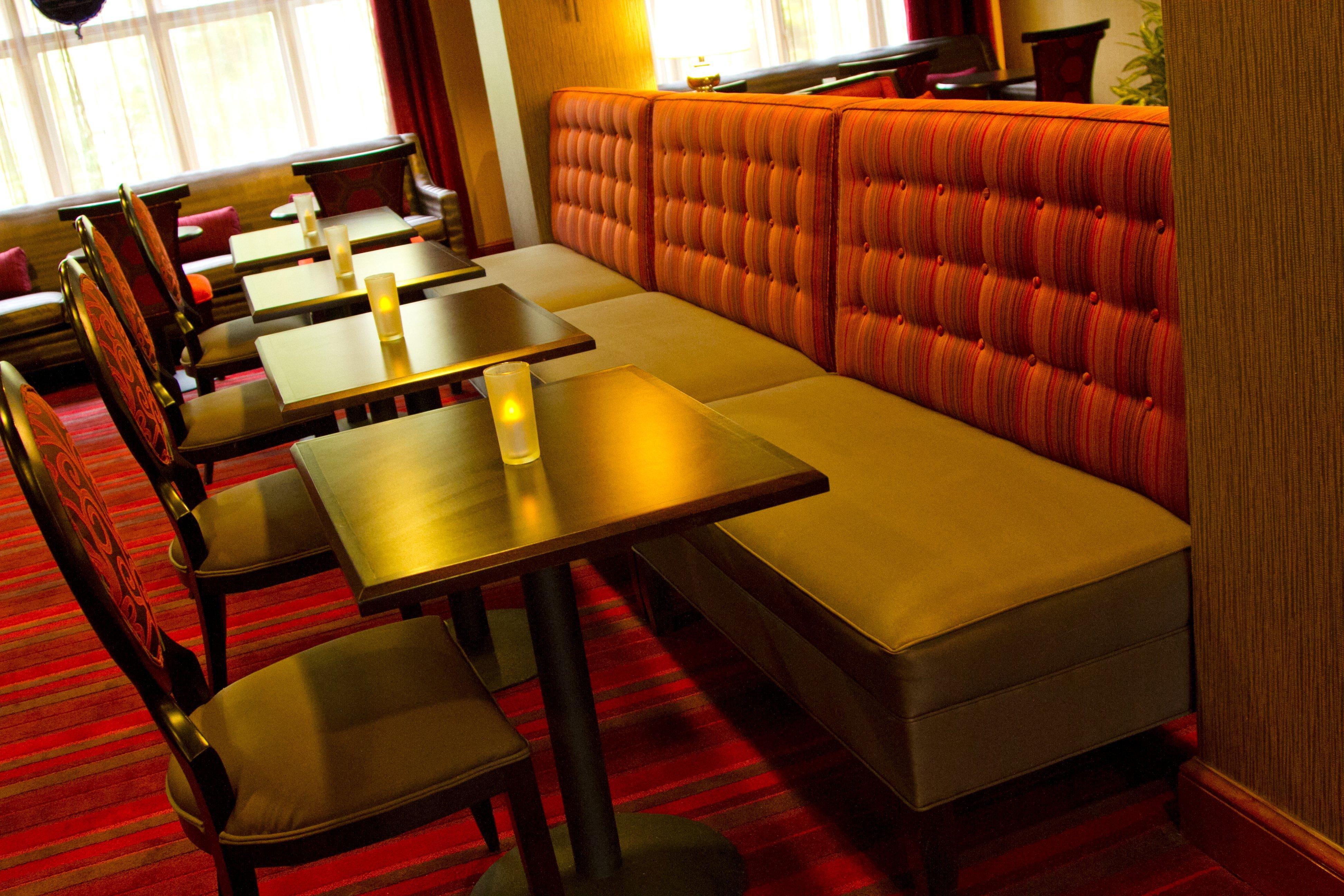 Express & Millville By Ihg Hotel