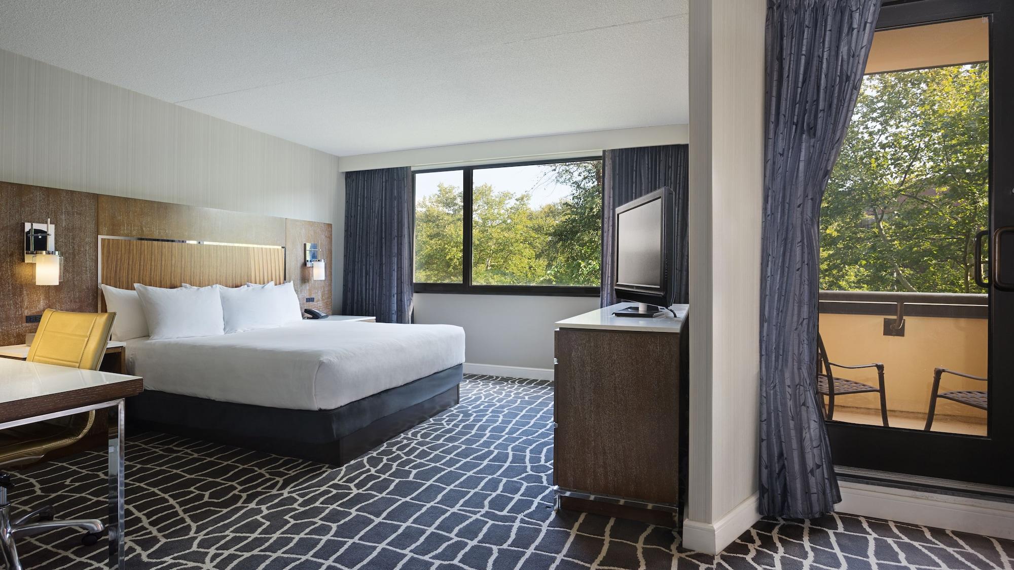 Hyatt Regency 4*