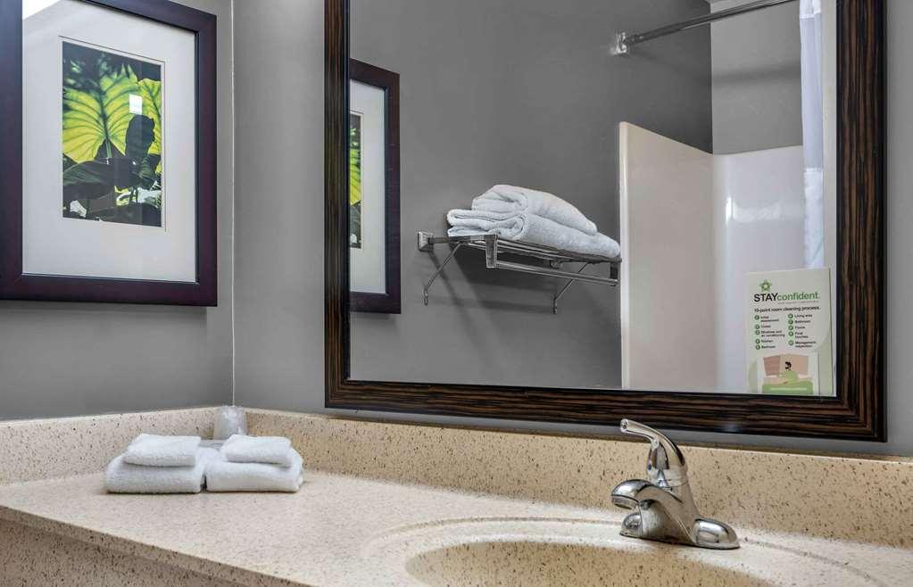 Hotel Extended America - - Raritan Center
