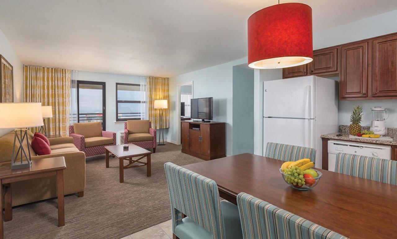 Wyndham Skyline Tower 2 Br Apartment