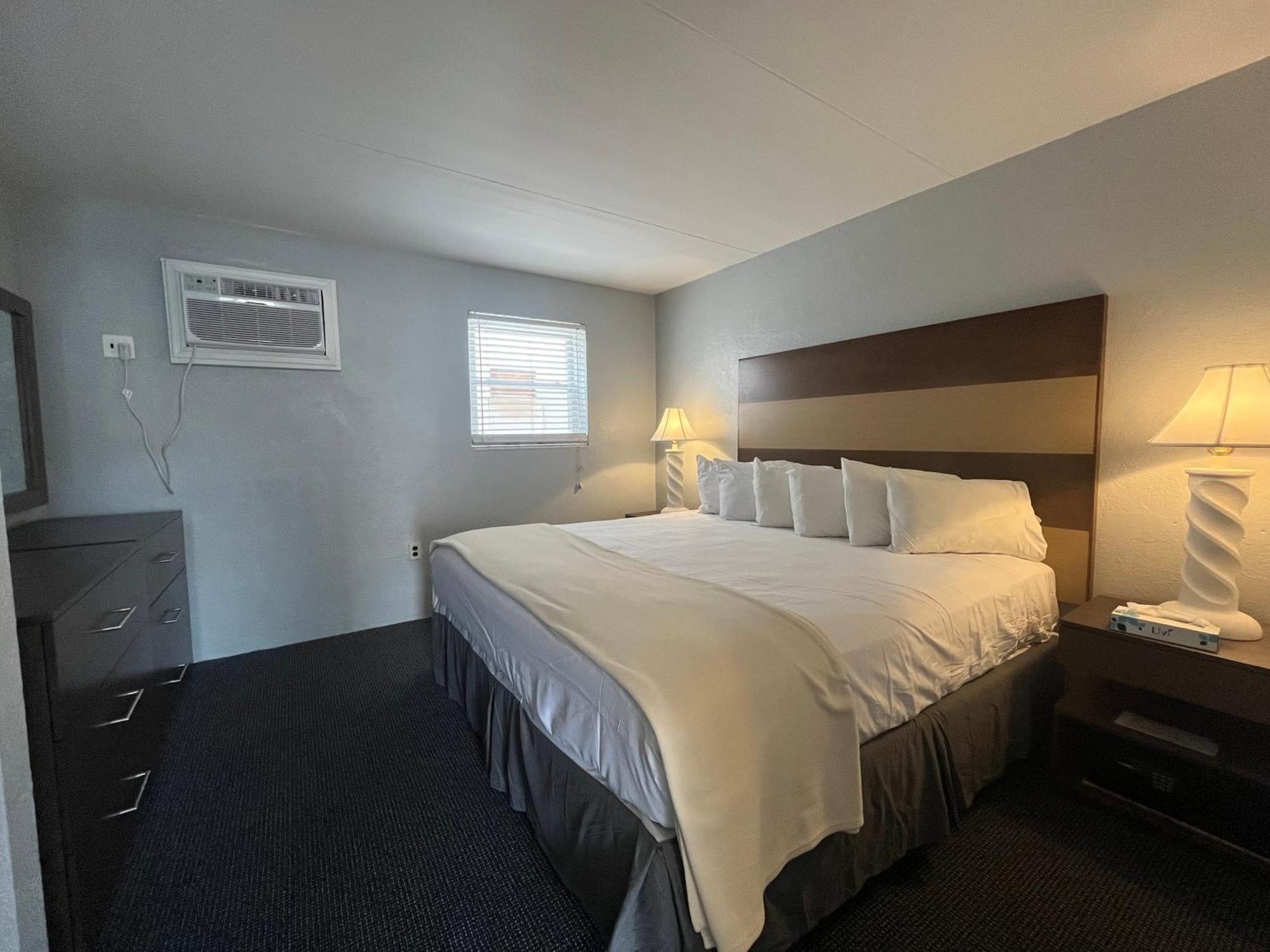 Granada Ocean Motel