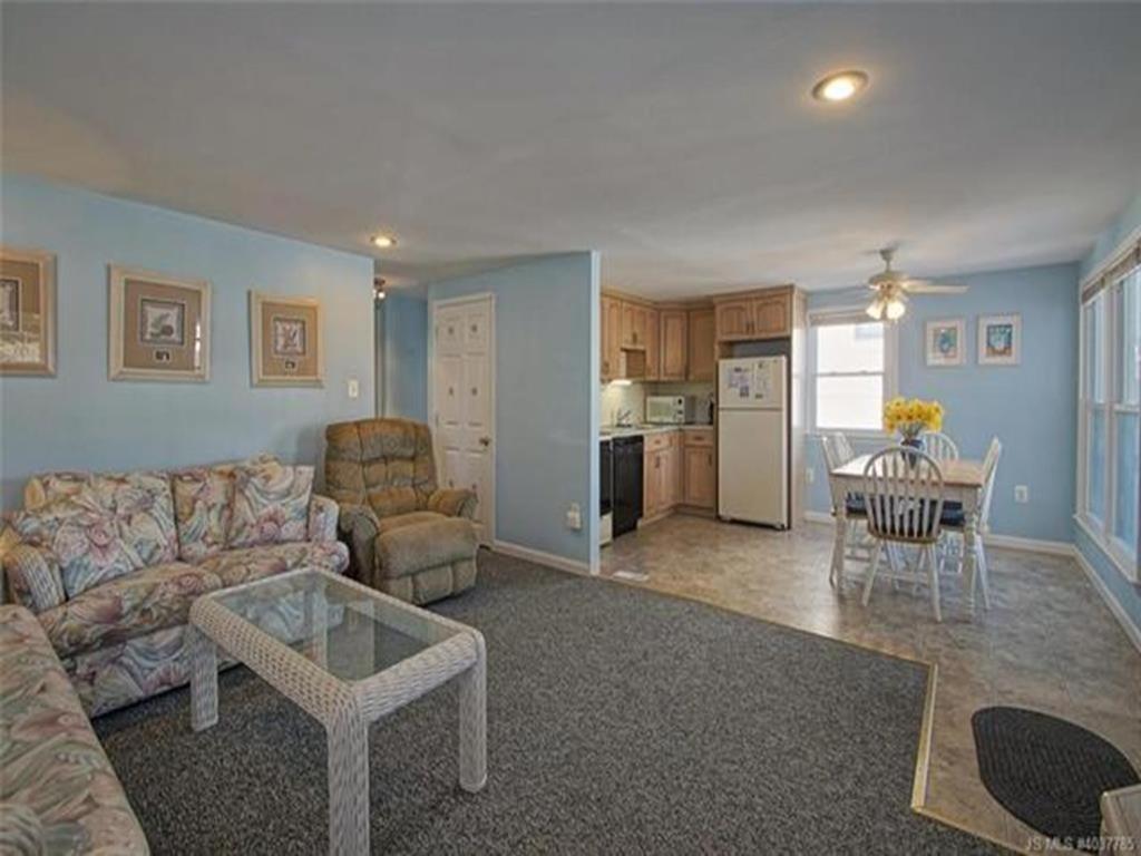 Buckley 1 Apartment
