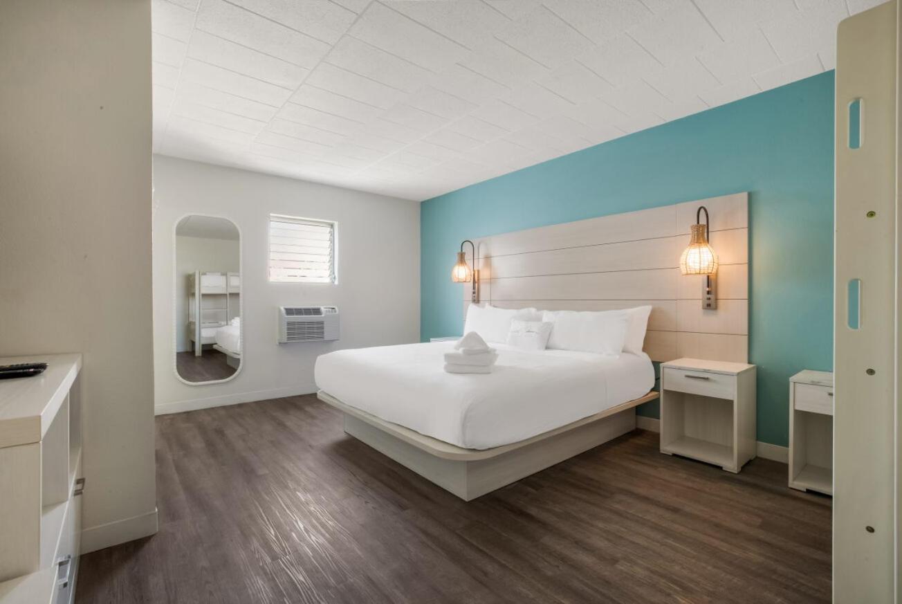 Oceanfront/boardwalk 4*