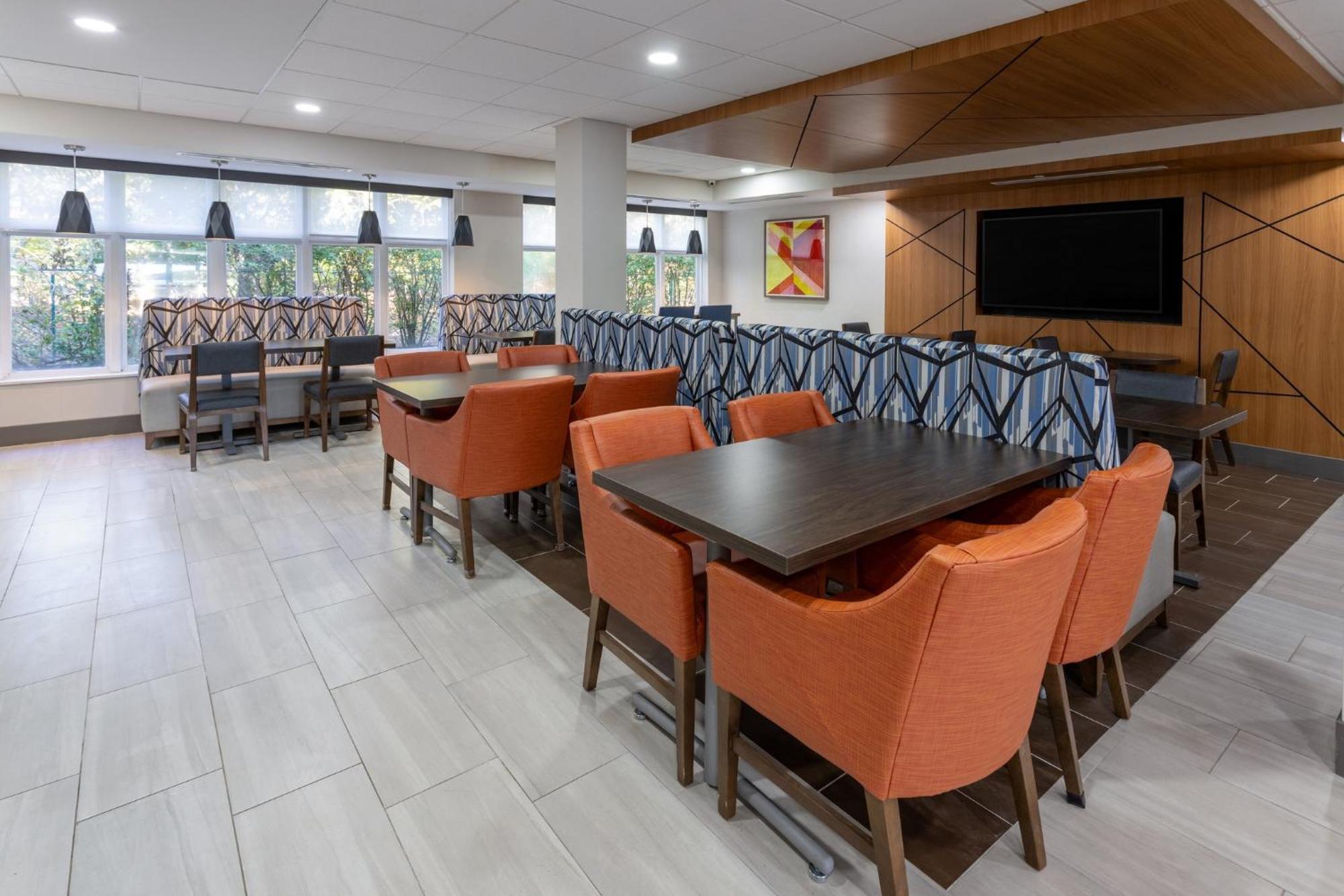 Express & Millville By Ihg 2* Vineland