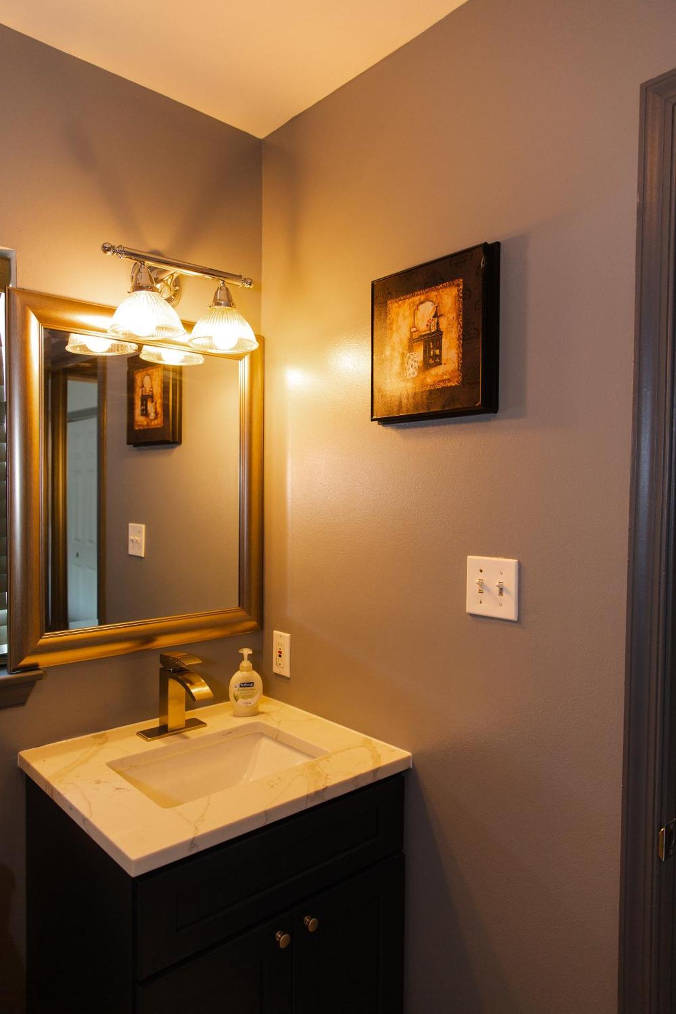 Amazing!!!! Luxury 5br, Steps To And Fun! Fully Renovated House! Holiday home Atlantic City