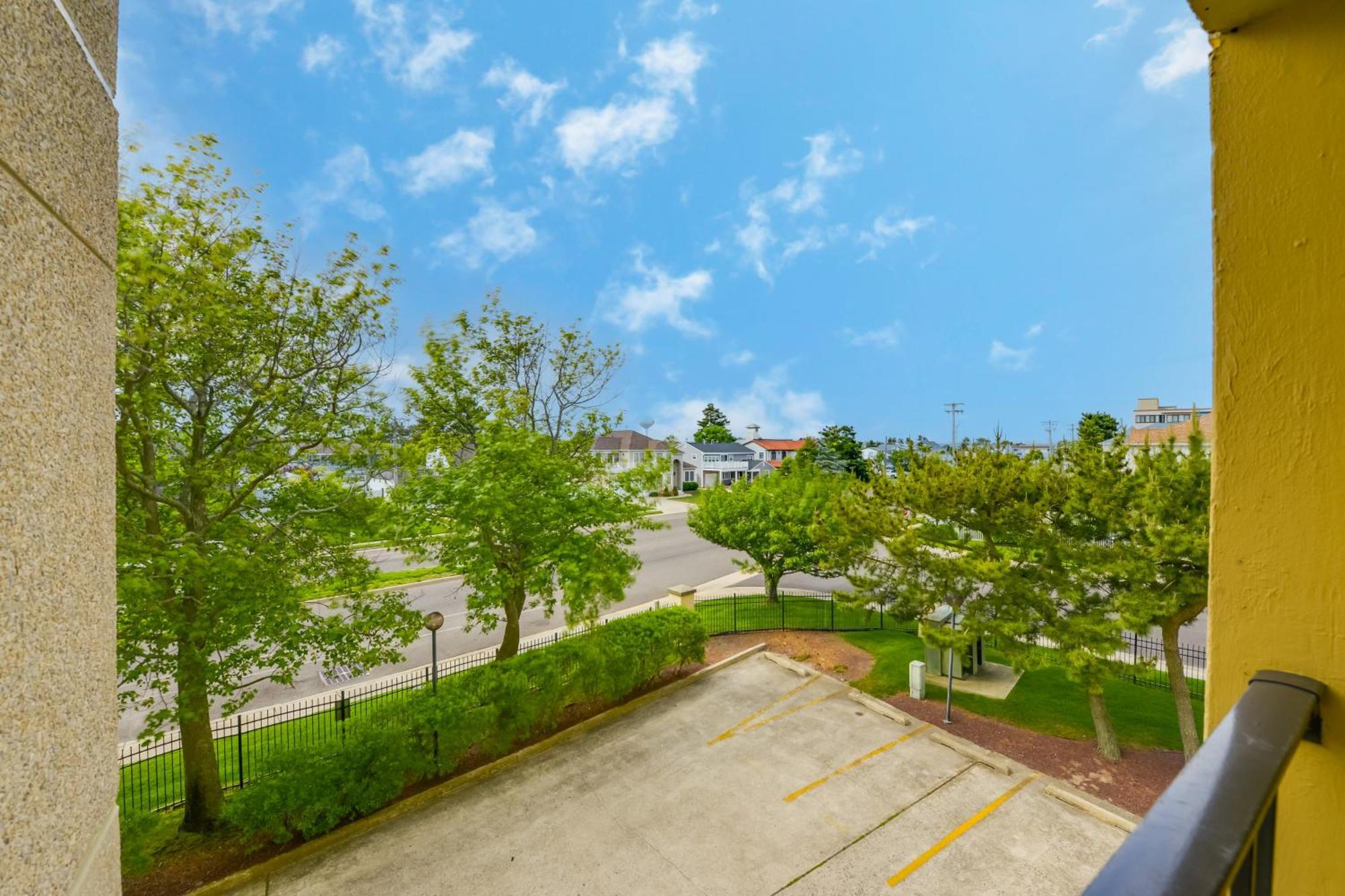 Beautiful With Patio And Access * Brigantine