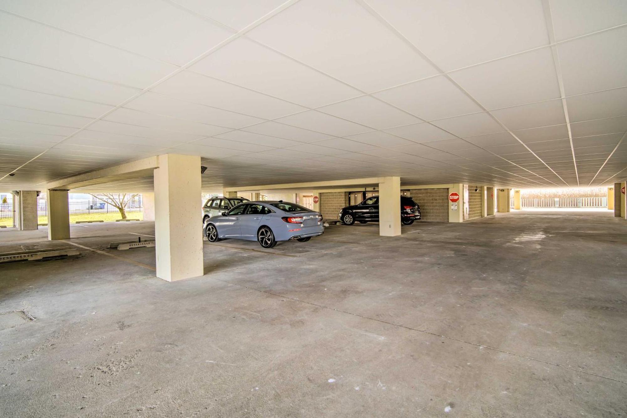 Apartment Beautiful With Patio And Access *