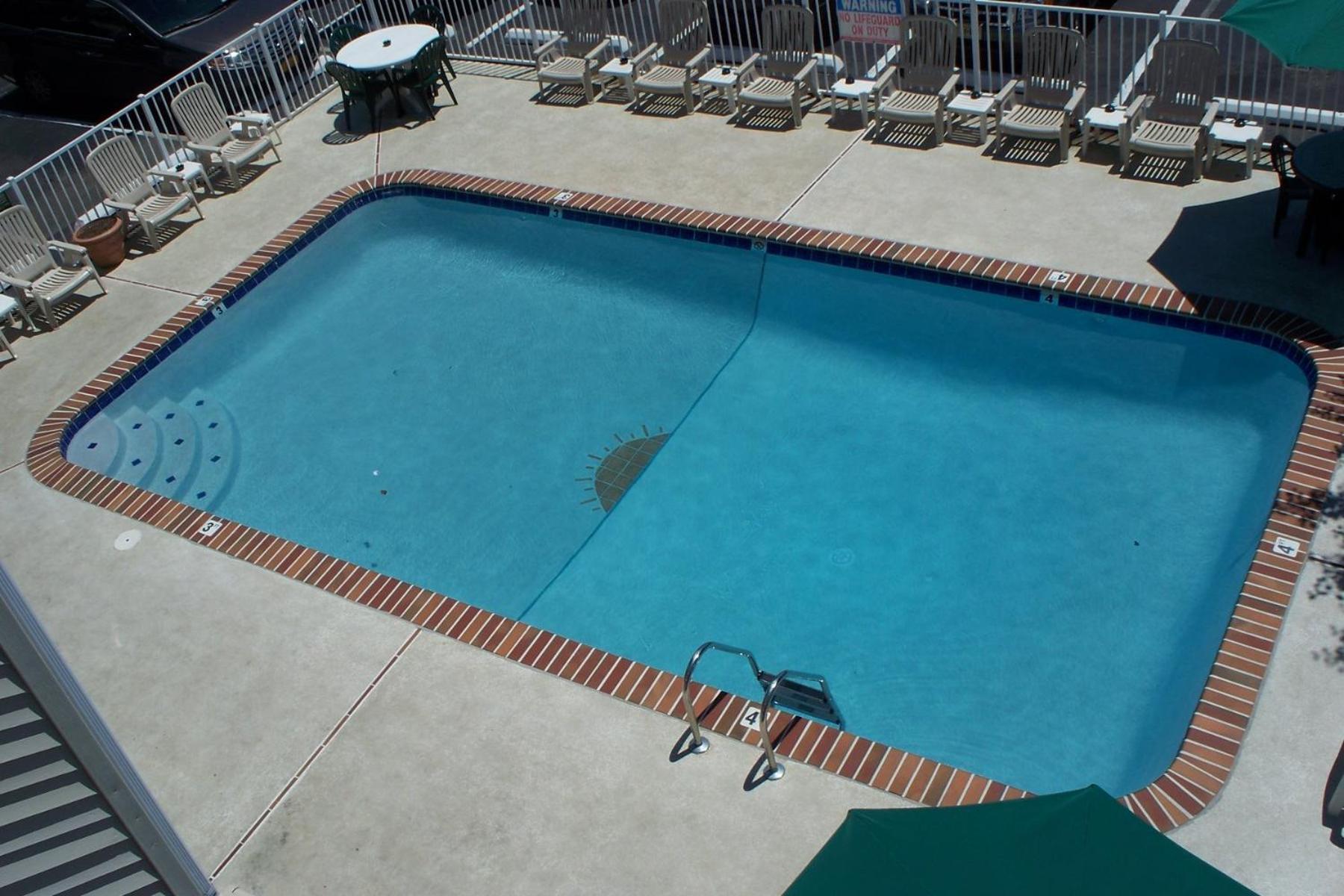 Sunrise Motel 4*