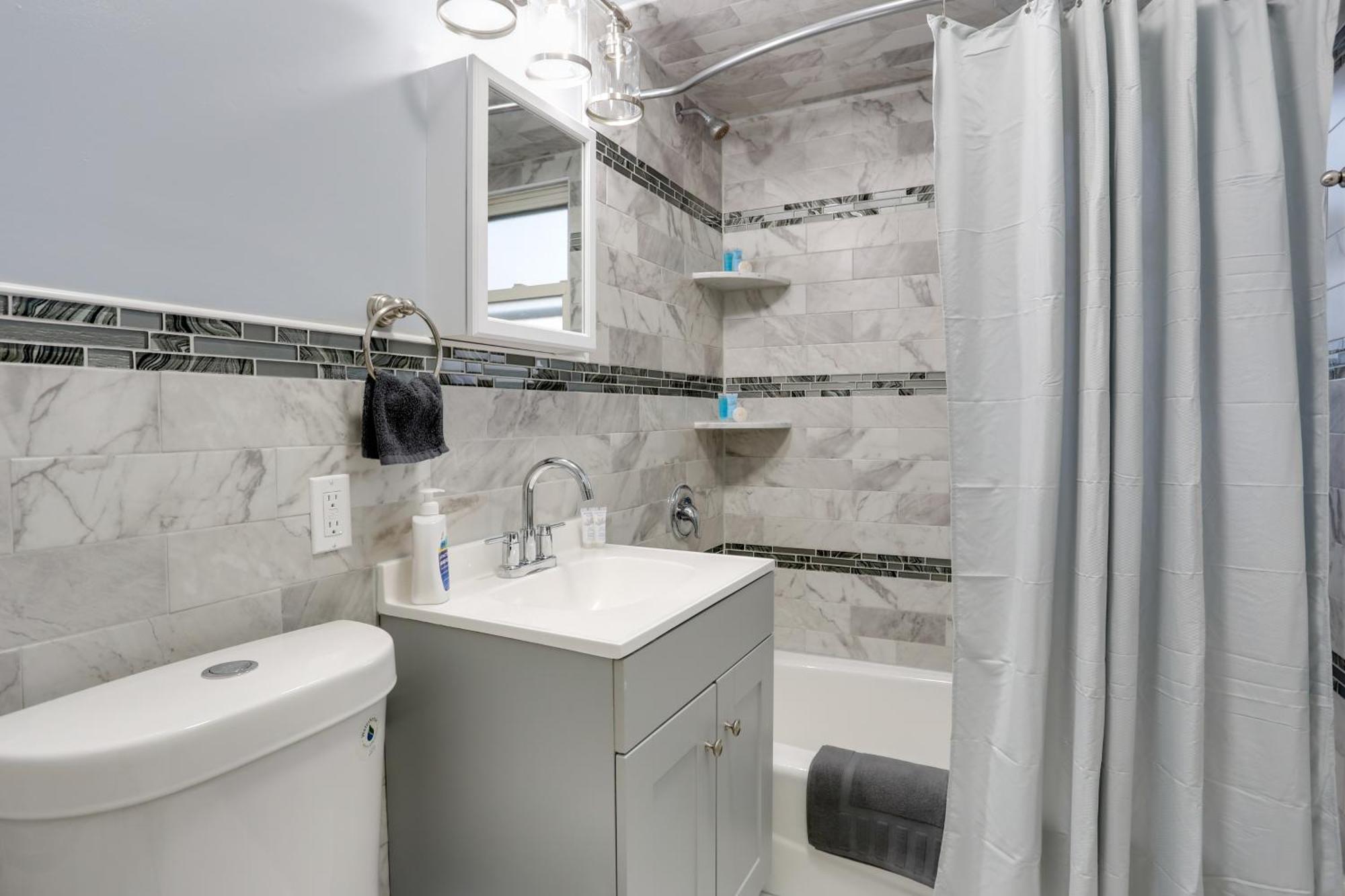 Holiday home Ideally Located Home, 8 Mi To Nyc Jersey City