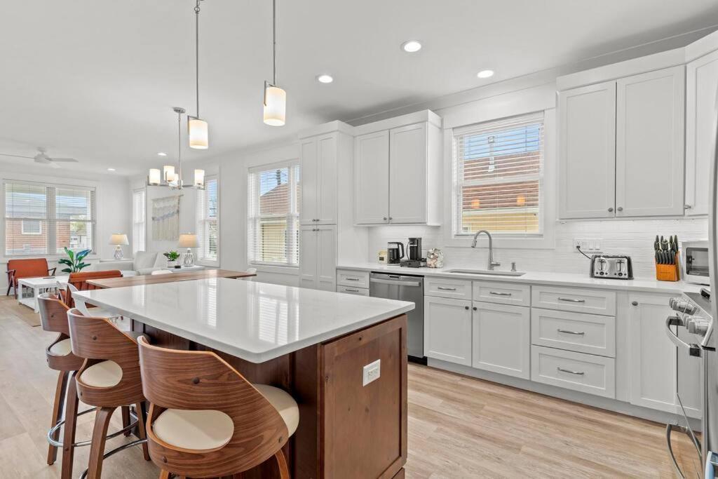 Steps From & Boardwalk, Ocean Views With 5 Decks, 3 Cars